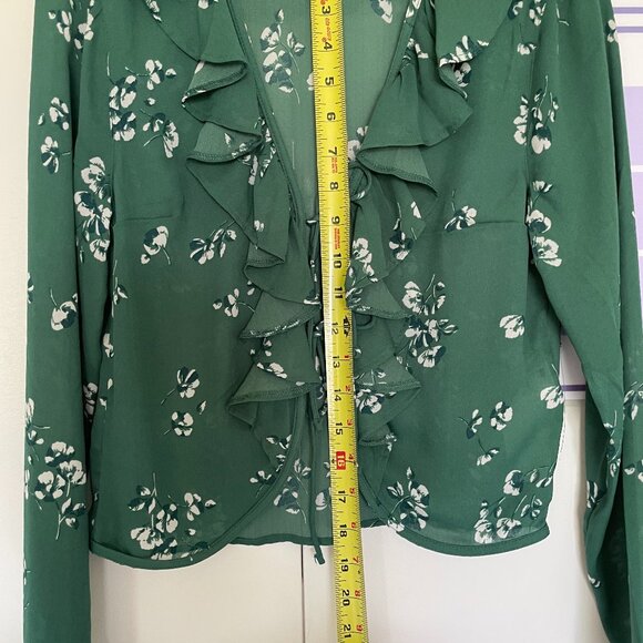 Abercrombie & Fitch Floral Green Tie Front Ruffle Blouse Size XS - Picture 3 of 5